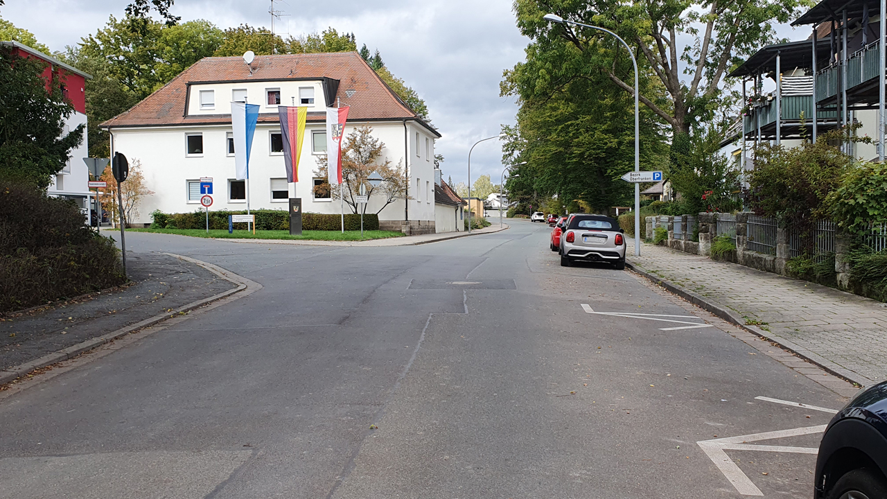 Cottenbacher Stra&szlig;e