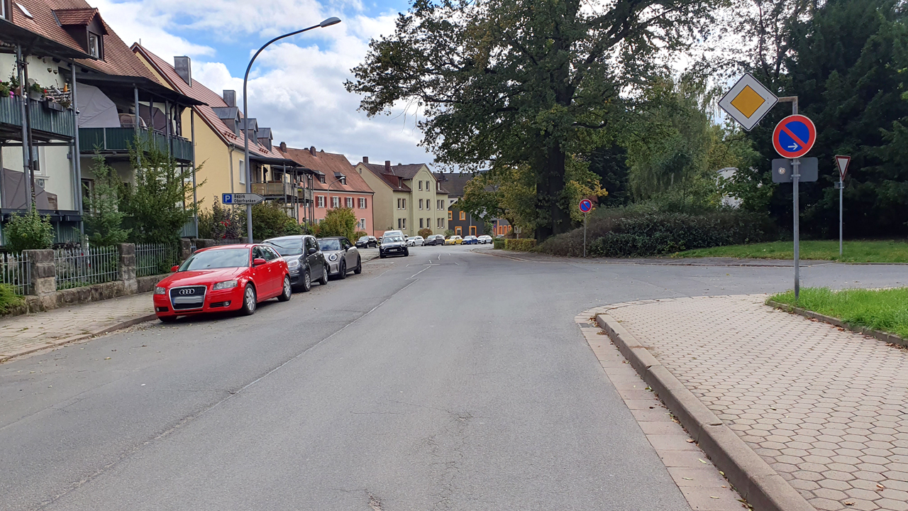 Cottenbacher Stra&szlig;e